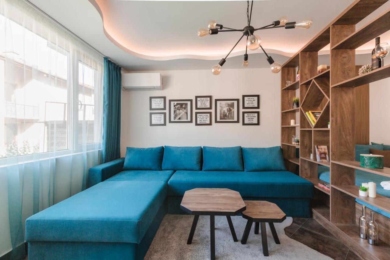 Орфеевите Песни Dewin Exterior foto